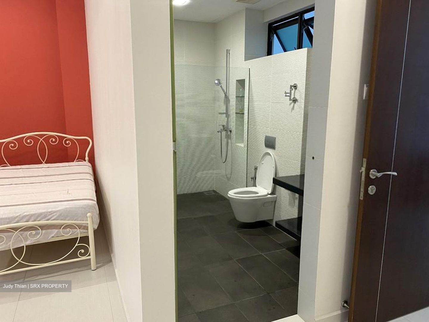 Sembawang Hills Estate (D20), Terrace #285590621